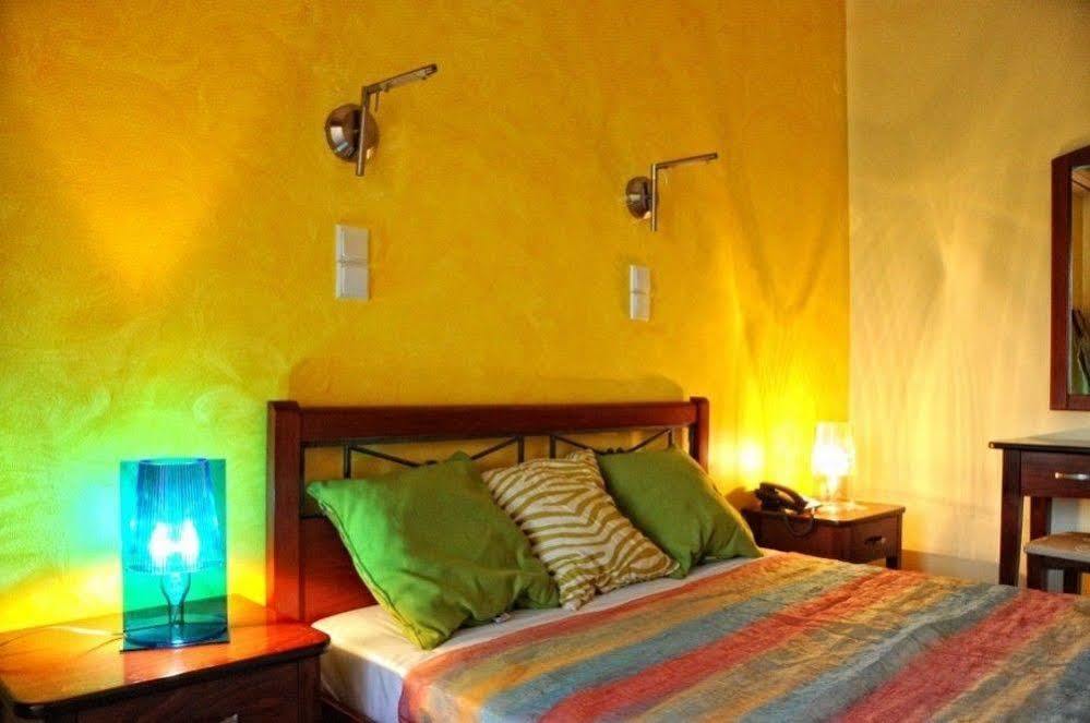 Esperanza Hotel Kanáli Eksteriør bilde